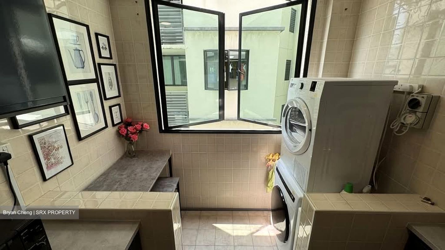 Simei Green Condominium (D18), Condominium #584809761